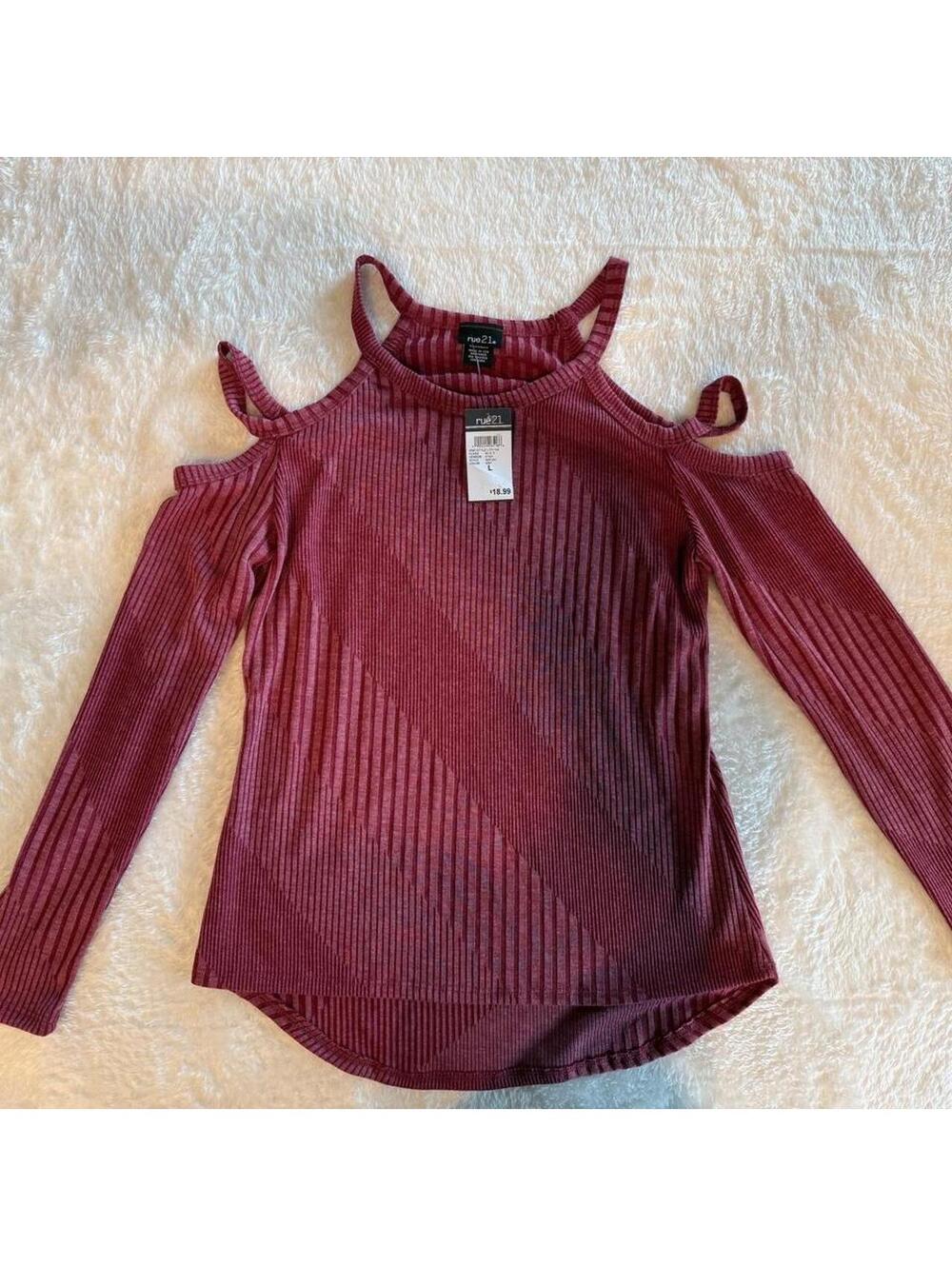 Rue 21 Women's Burgundy Cold Shoulder Ribbed Sweater, Size Large, New with Tags